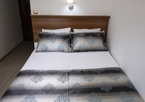 Sängtillbehör av högsta kvalitet, Select Comfort-madrasser och minibar