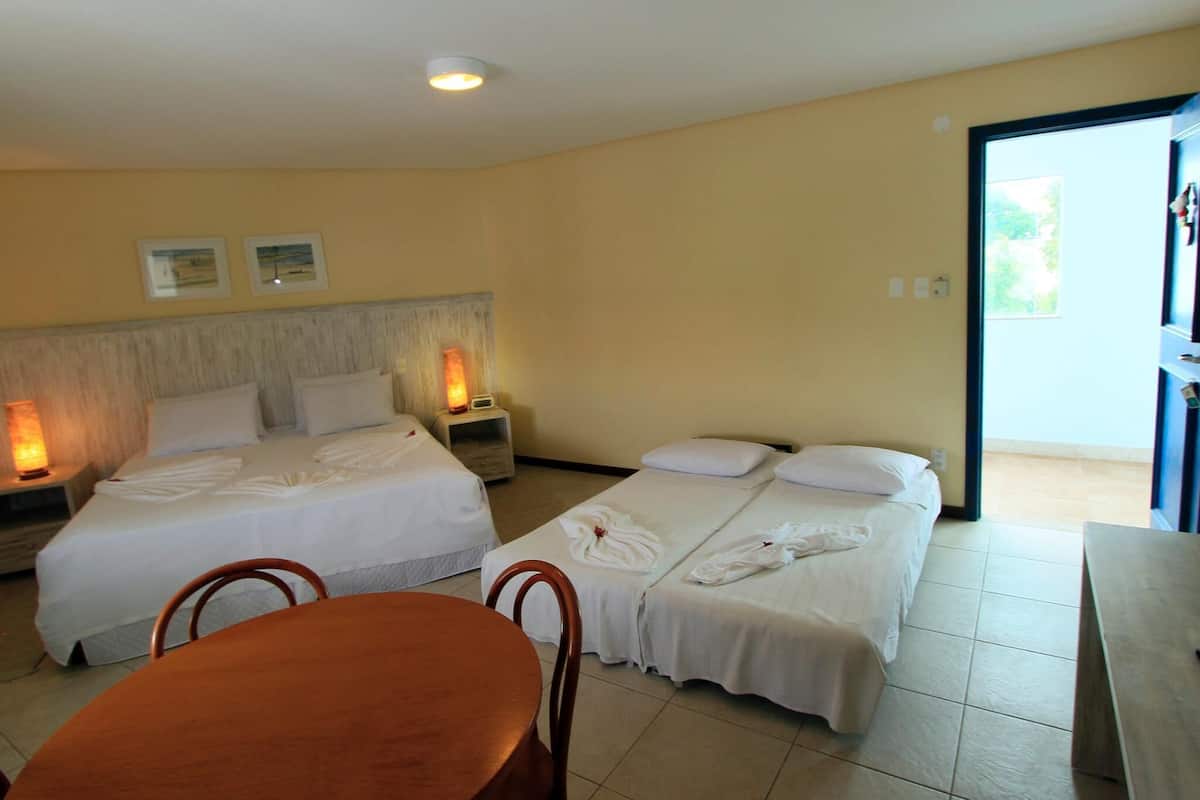 Minibar, in-room safe, iron/ironing board, free WiFi