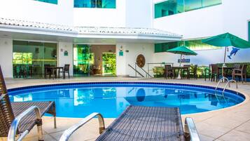 Outdoor pool, sun loungers