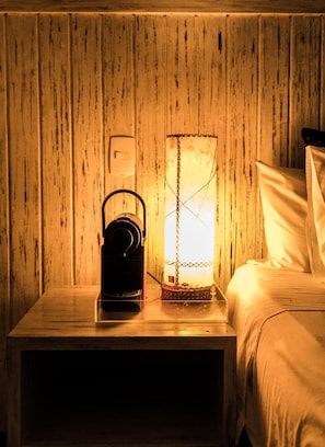 Minibar, in-room safe, iron/ironing board, free WiFi