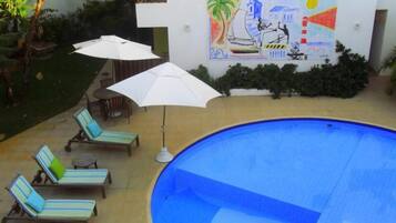 Outdoor pool, sun loungers