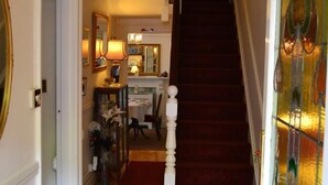 Hallway - Knights Rest (Burnham-on-Sea)
