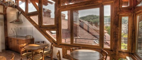 Daily buffet breakfast (EUR 10 per person)