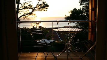 Sea Facing Double Room | Terrace/patio