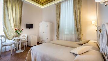 Doppelzimmer | Schreibtisch, kostenloses WLAN, Bettwäsche