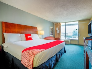 Room, 1 King Bed | Iron/ironing board, free WiFi, bed sheets, alarm clocks - 121 Motel Henderson (Henderson)