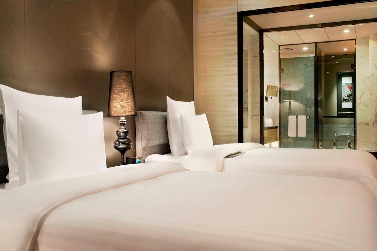 Down duvets, in-room safe, individually decorated