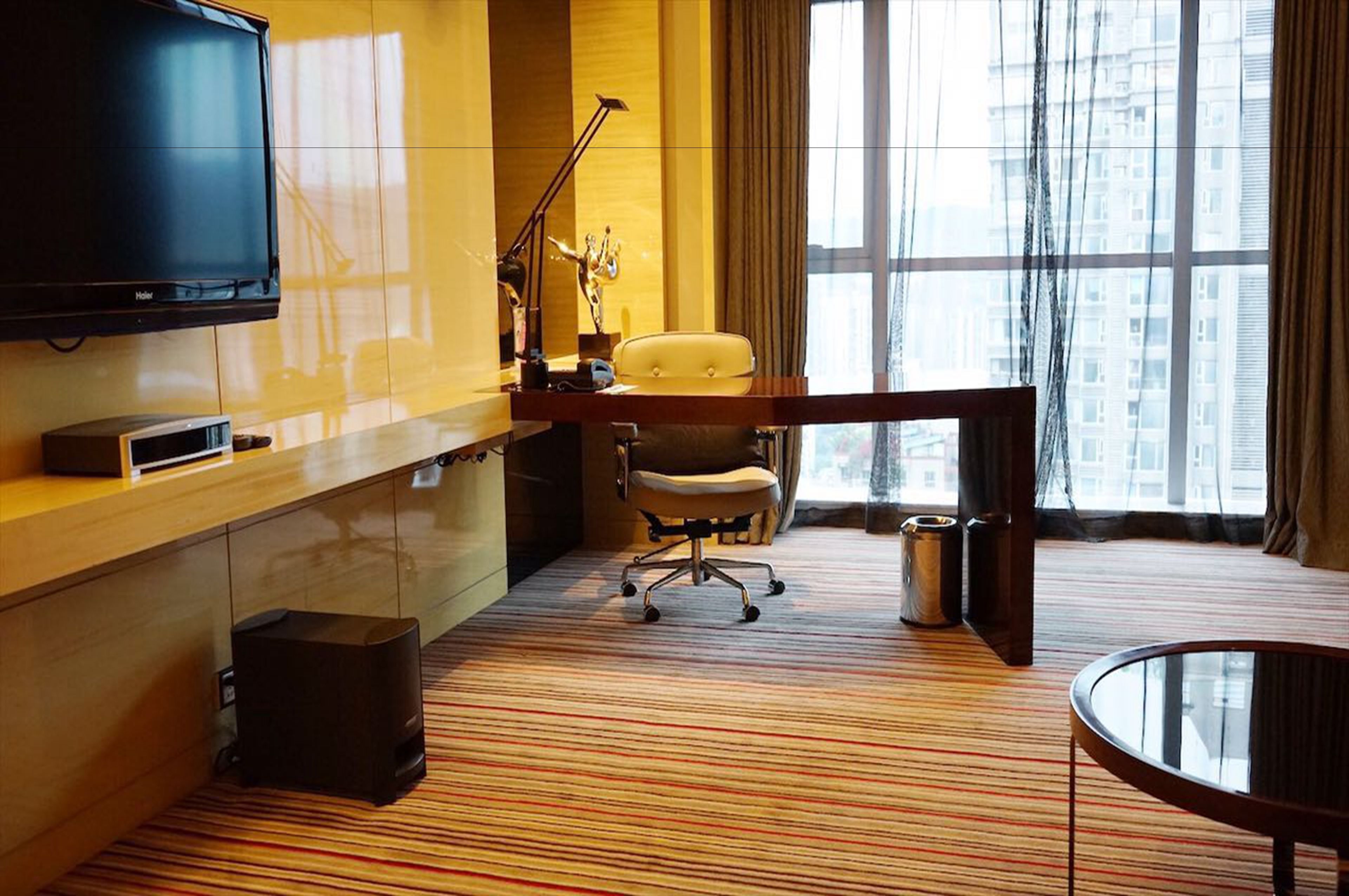 in-room safe, individually decorated, individually furnished, desk