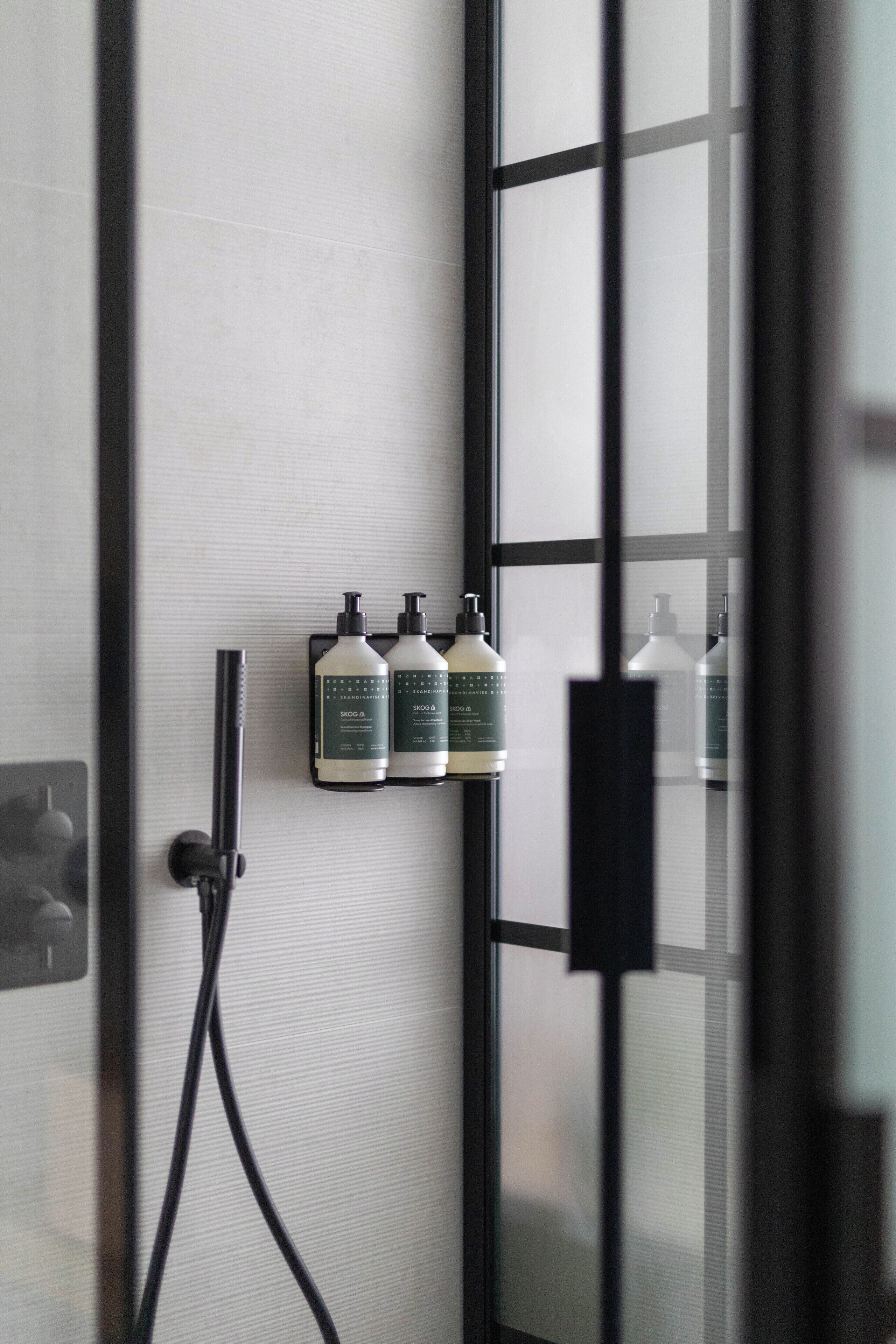 Photo - Inhabit Queen's Gardens, a Member of Design Hotels