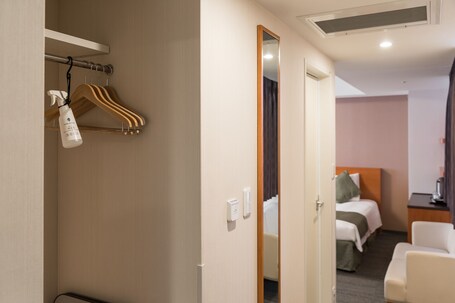 Hotel MyStays Kyoto Shijo - Image 111