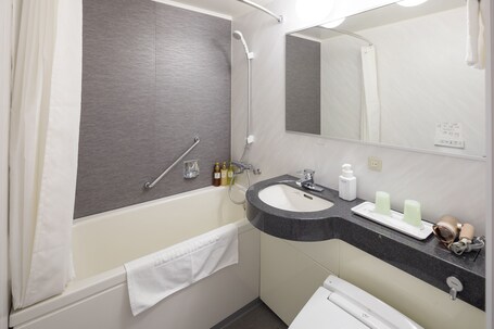 Hotel MyStays Kyoto Shijo - Image 38
