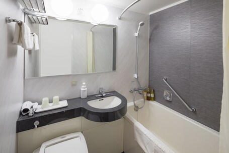 Hotel MyStays Kyoto Shijo - Image 30