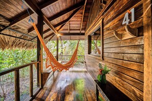 Bungalow Keluarga, 2 Tempat Tidur Double, pemandangan kebun | Area keluarga