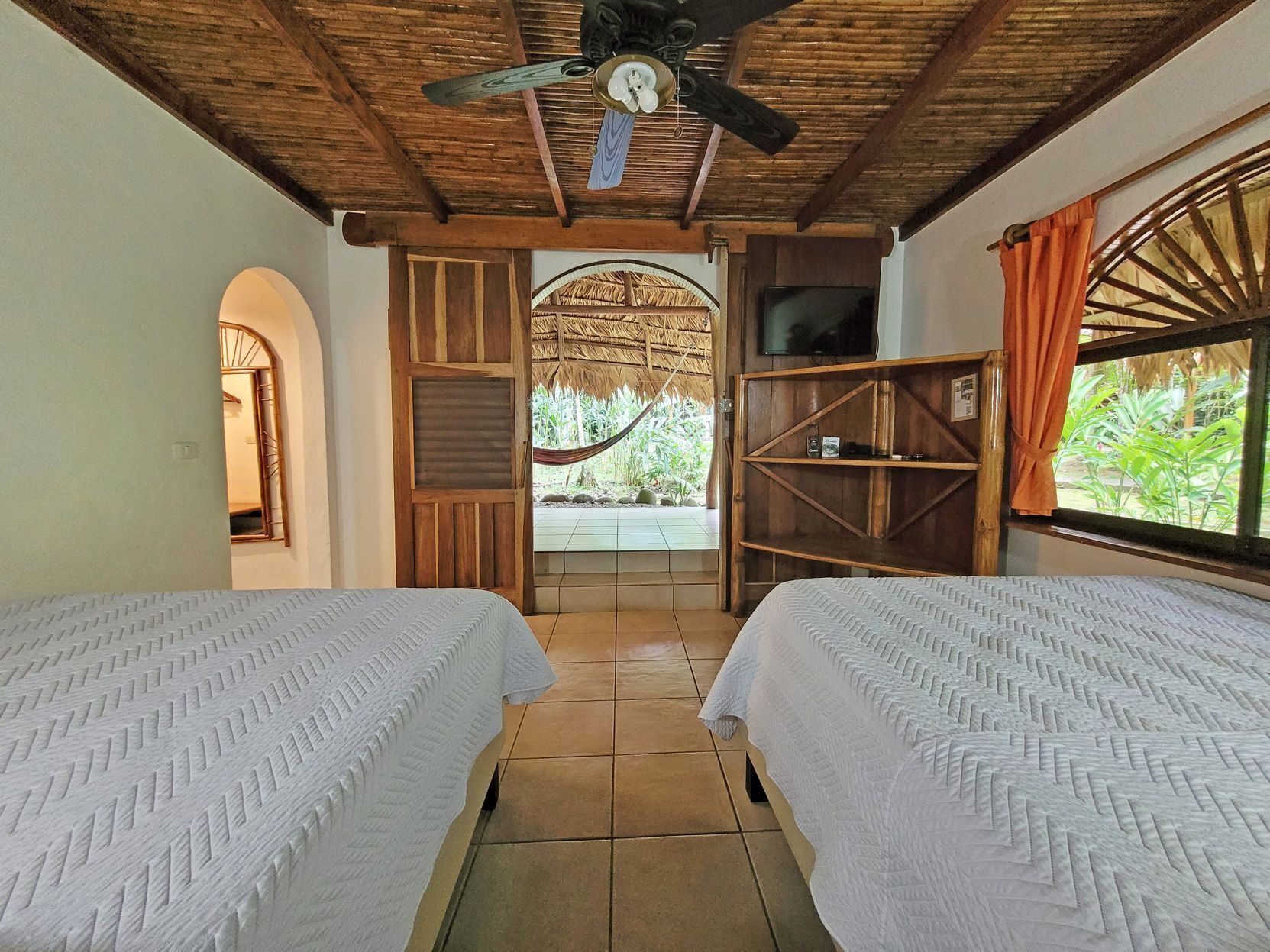 Egyptiska bomullslakan och sängtillbehör av högsta kvalitet