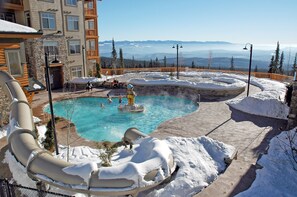 Piscine extérieure