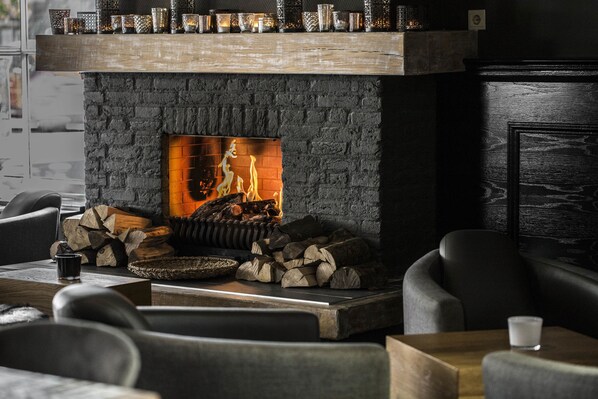 Fireplace - Linge Hotel Elst (Elst)