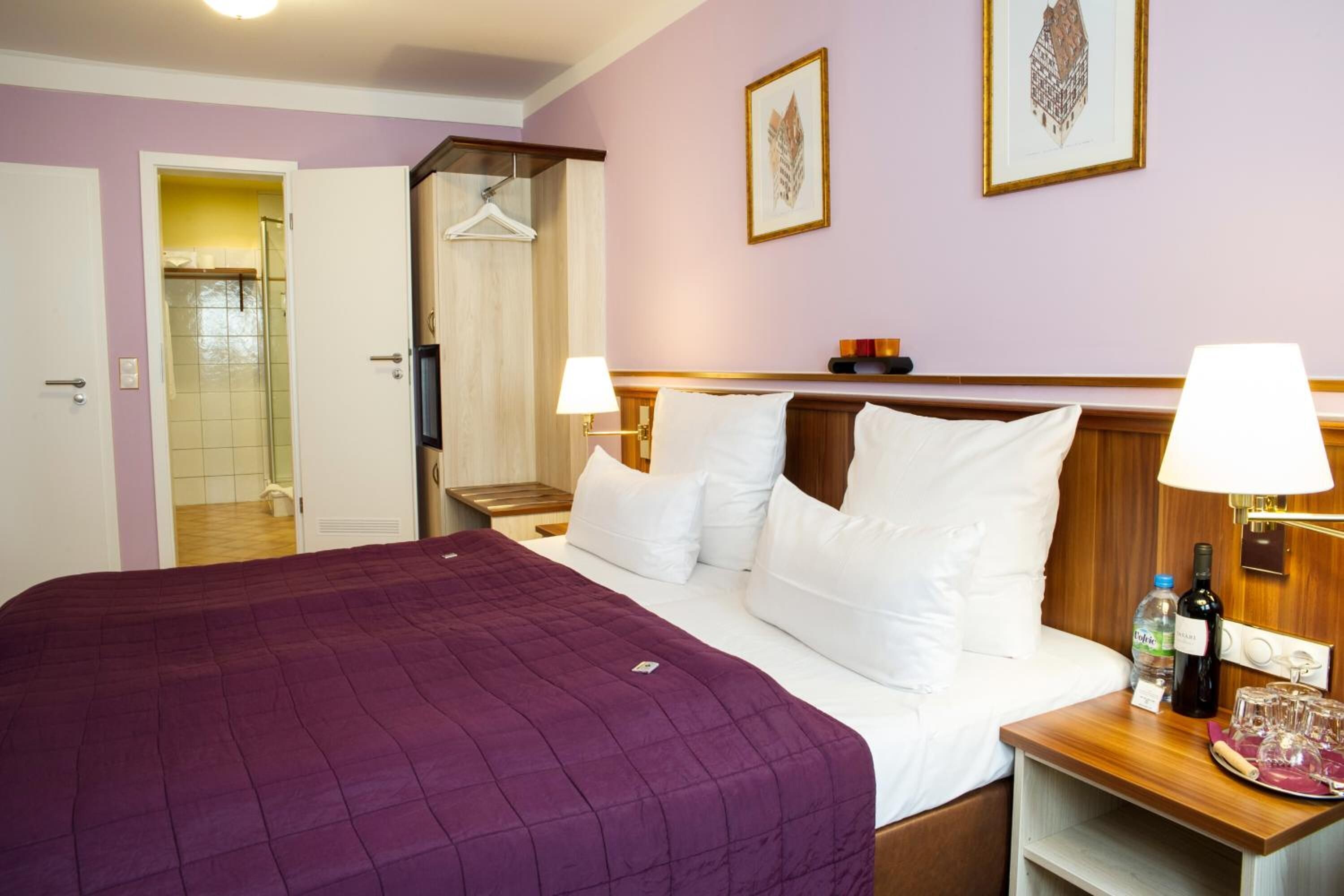 hypo-allergenic bedding, minibar, in-room safe, desk