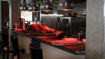 Bar (in der Unterkunft)
