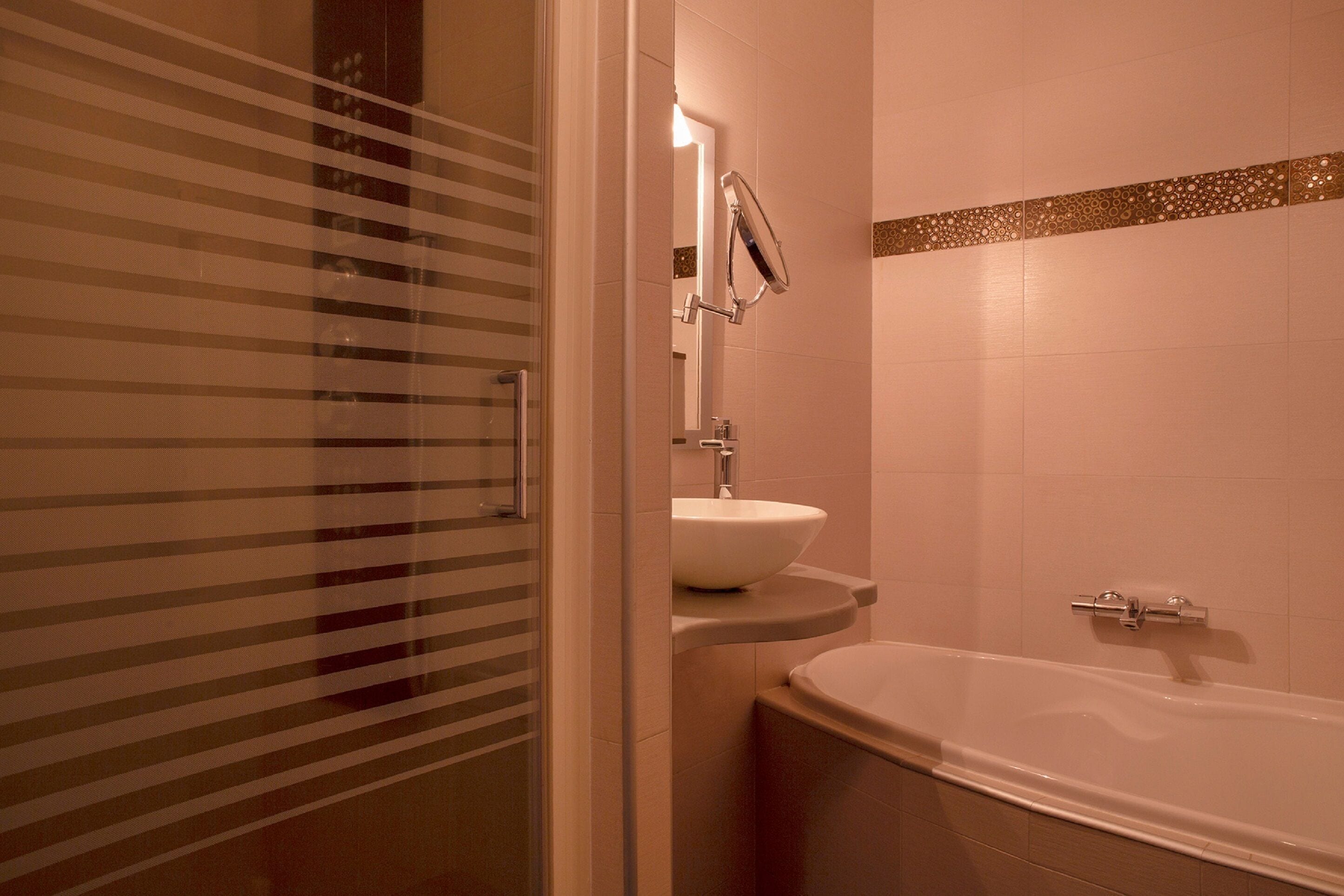 free toiletries, hair dryer, towels