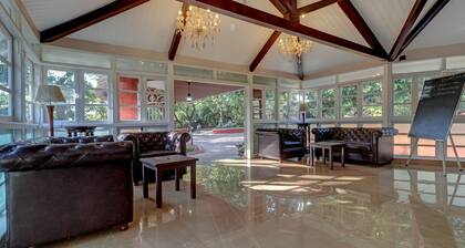 Citrus Chambers Mahabaleshwar