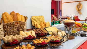 Dagelijks ontbijtbuffet (toeslag)