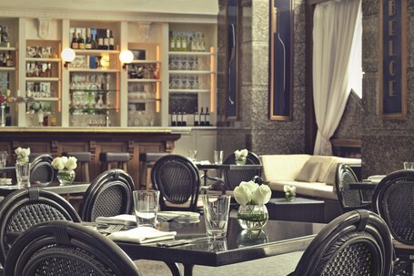 The Ritz Carlton, Dubai International Financial Centre - Image 16