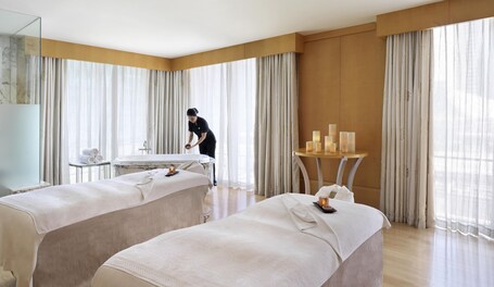 The Ritz Carlton, Dubai International Financial Centre - Image 43