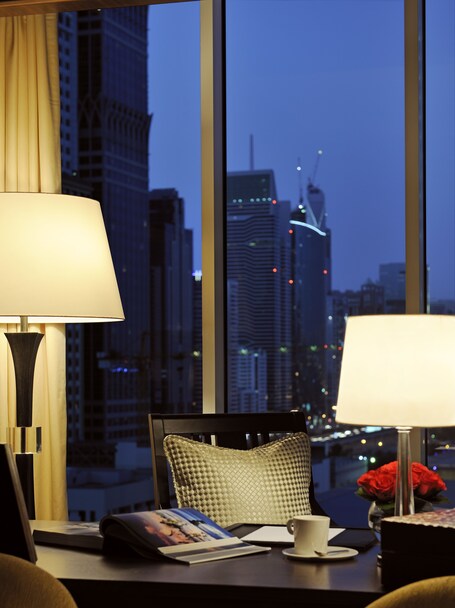 The Ritz Carlton, Dubai International Financial Centre - Image 3