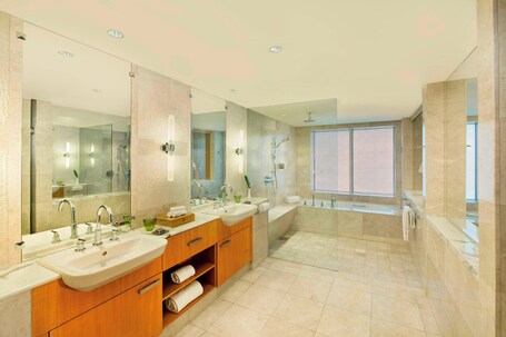 The Ritz Carlton, Dubai International Financial Centre - Image 90
