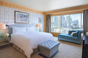 Royal Double Room, 1 King Bed