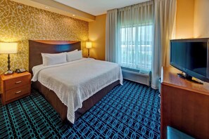 Premium bedding, pillow-top beds, desk, laptop workspace - Fairfield Inn & Suites Oklahoma City Airport (Oklahoma City)