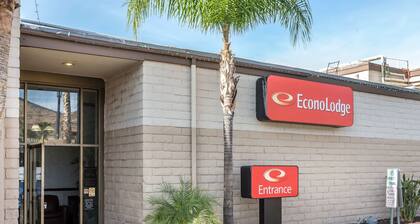 Econo Lodge Lake Elsinore Casino