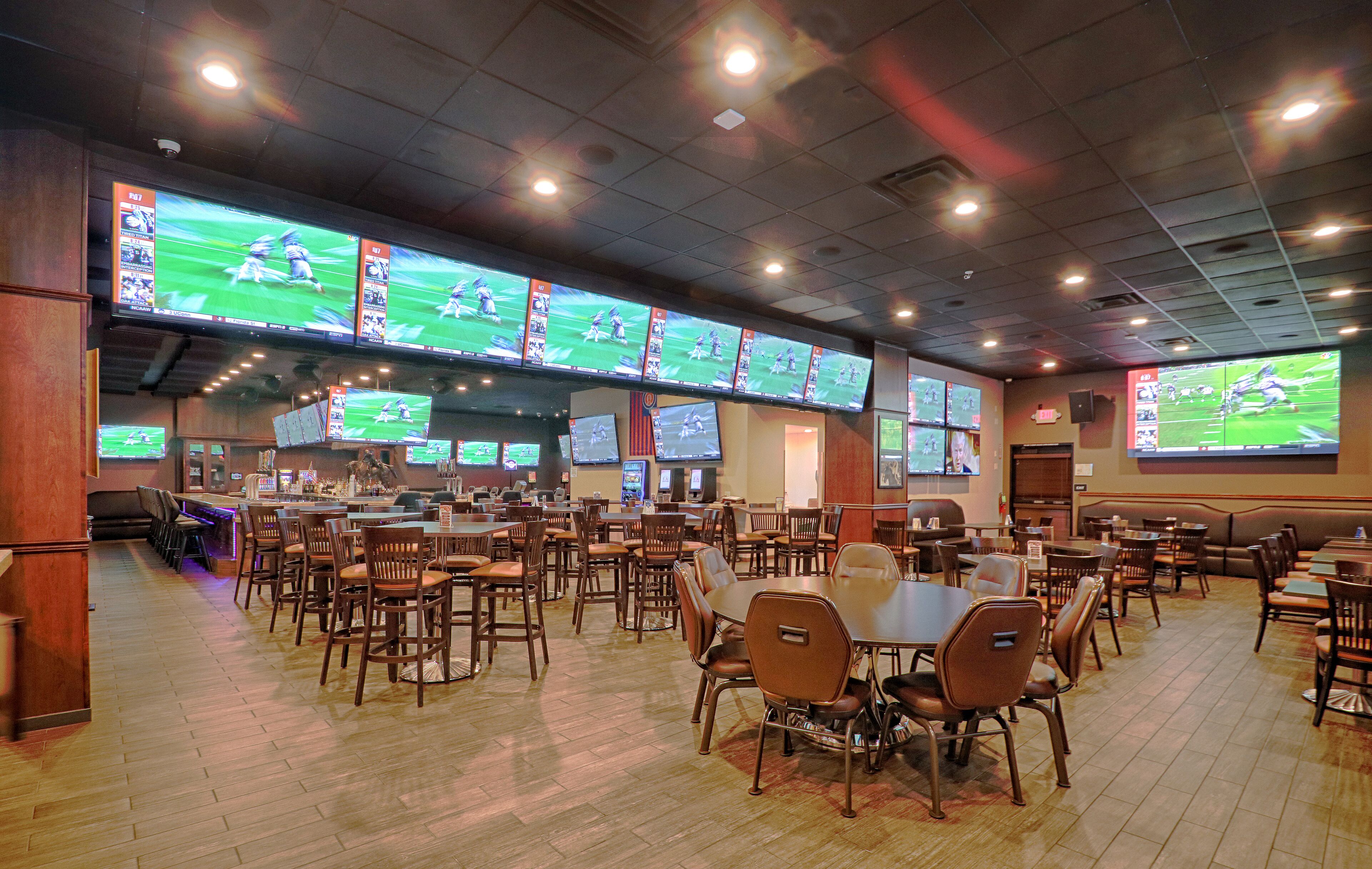 Free continental breakfast 