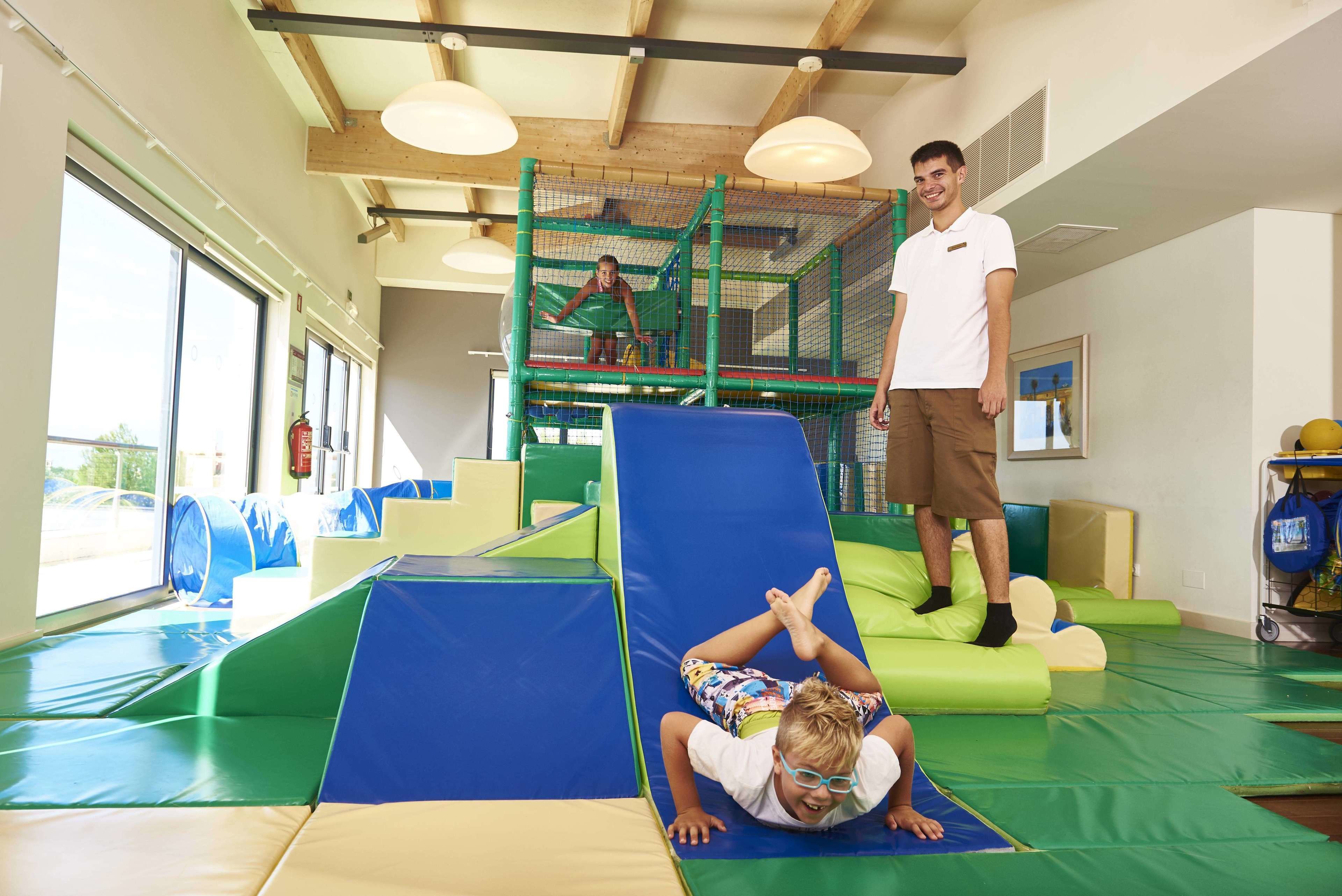 children’s play area – indoor