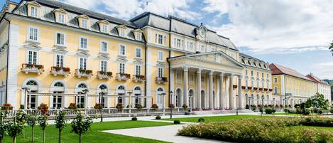 Fachada da propriedade