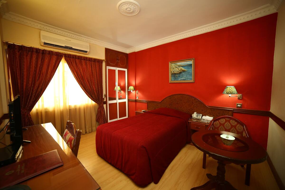 Single Room