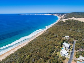 Aerial view - Rainbow Ocean Palms Resort (Rainbow Beach)