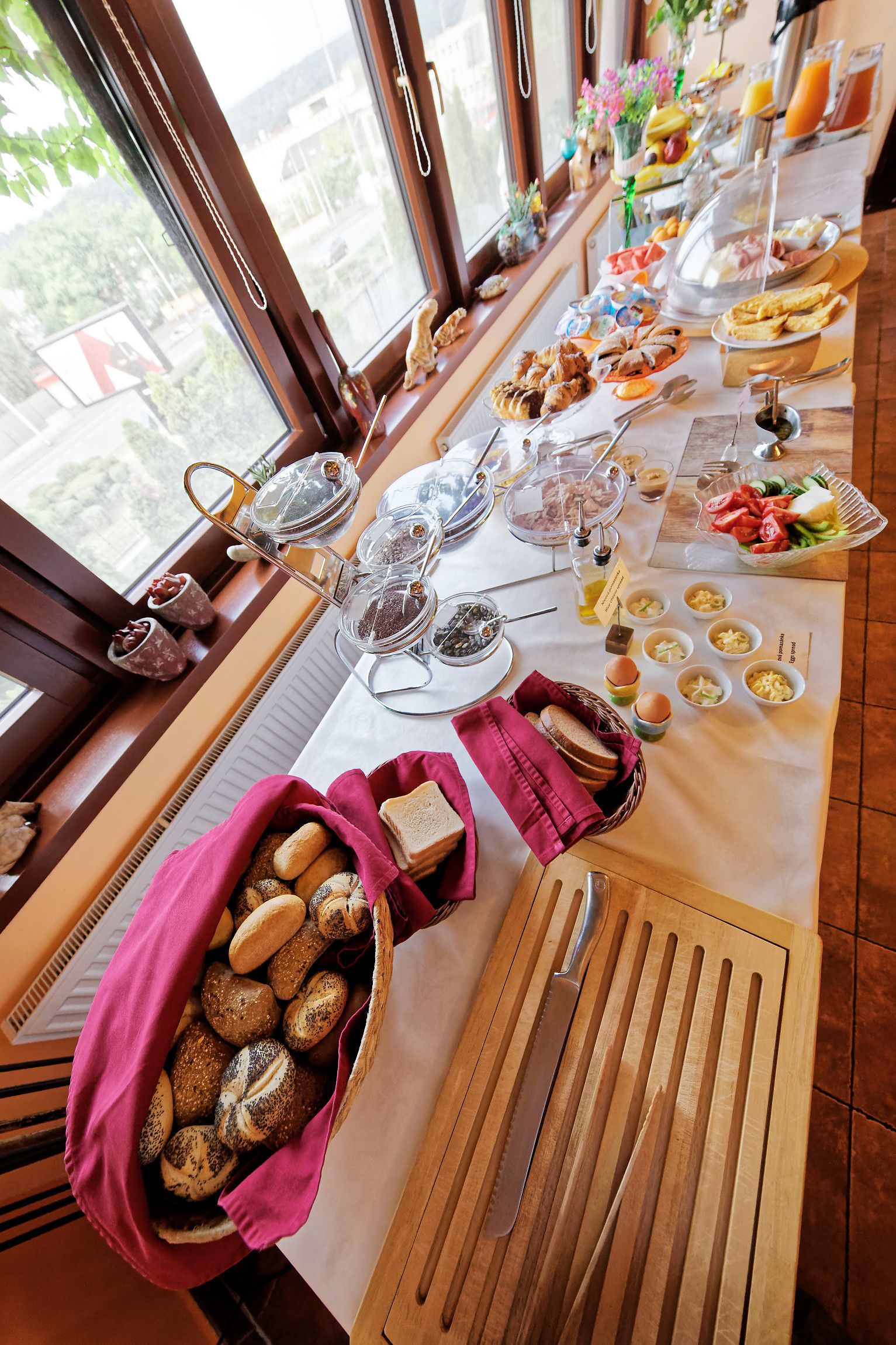 Photo - Max Inn Hotel