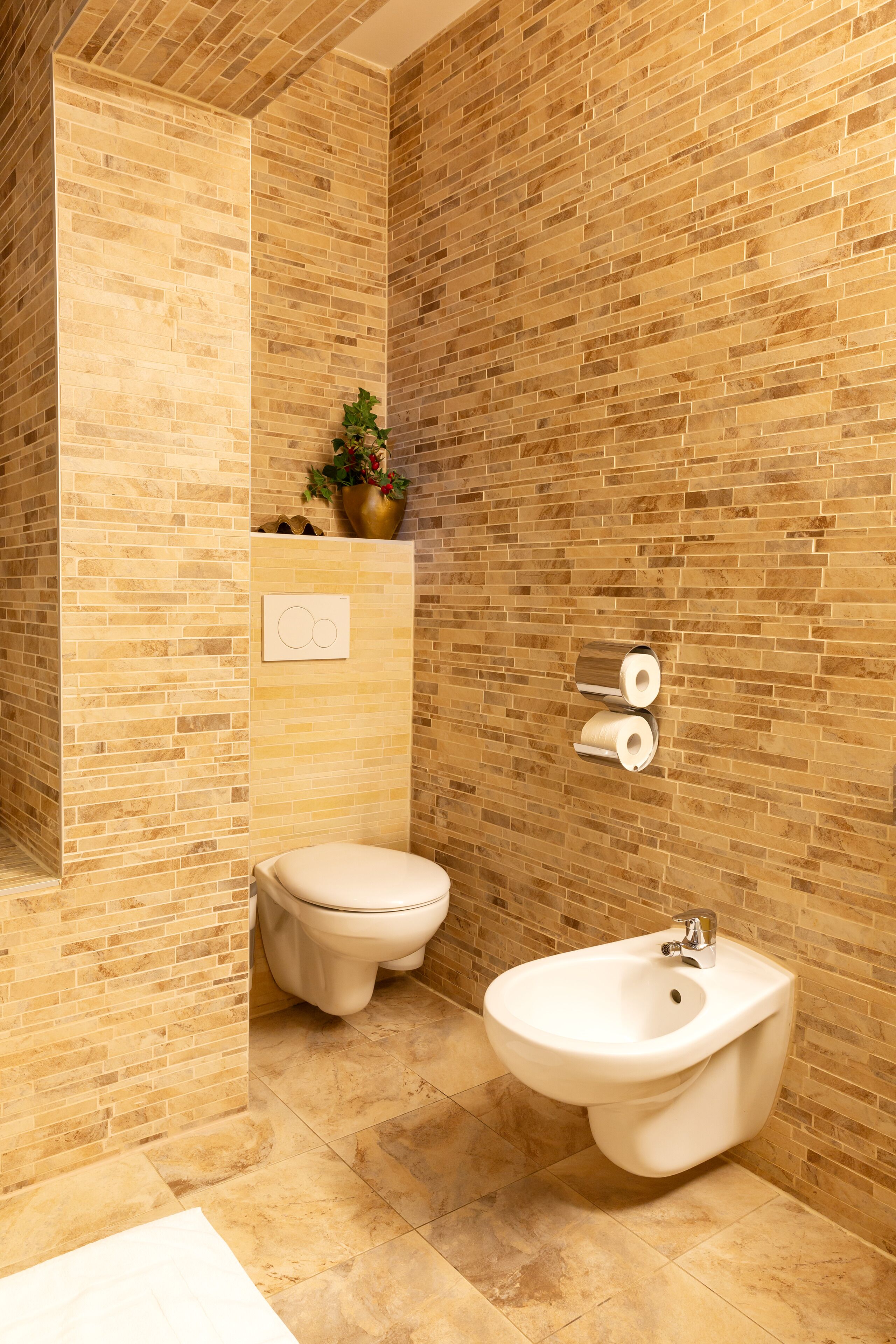 superior apartment, 1 king bed with sofa bed, non smoking, city view | bathroom | towels