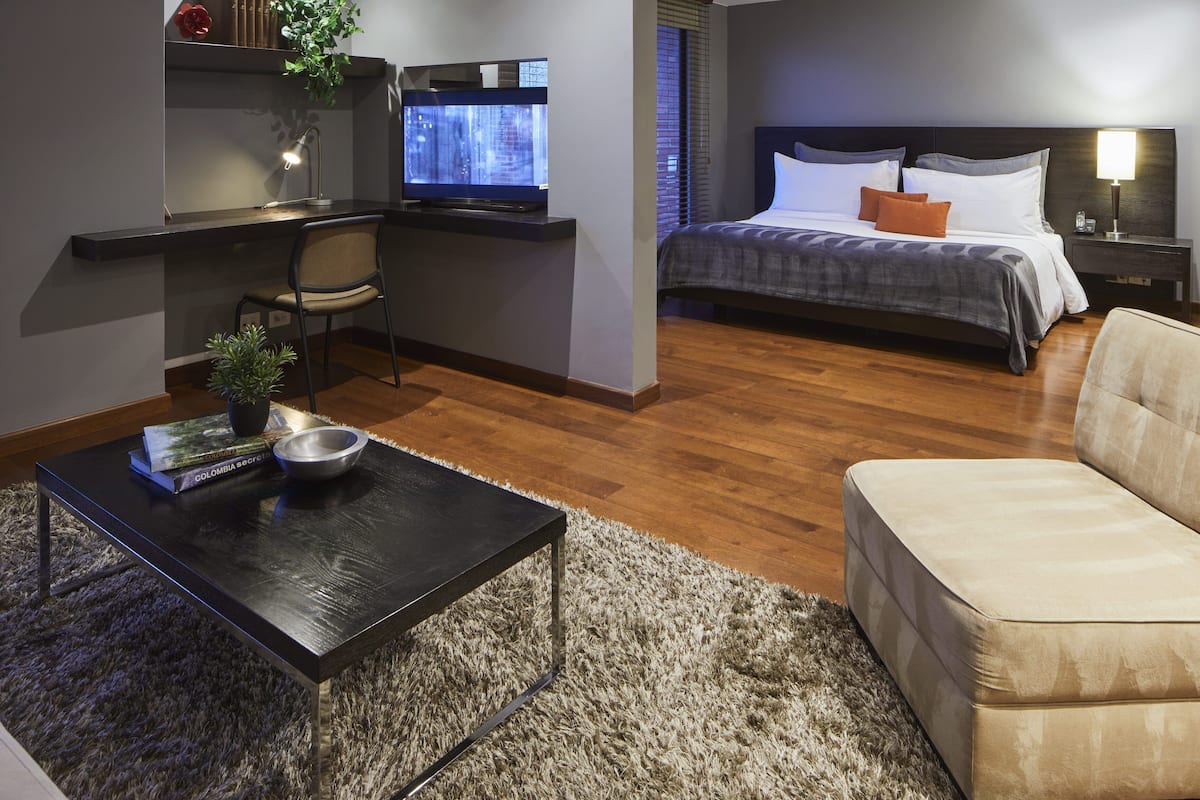 1 habitación y ropa de cama de alta calidad