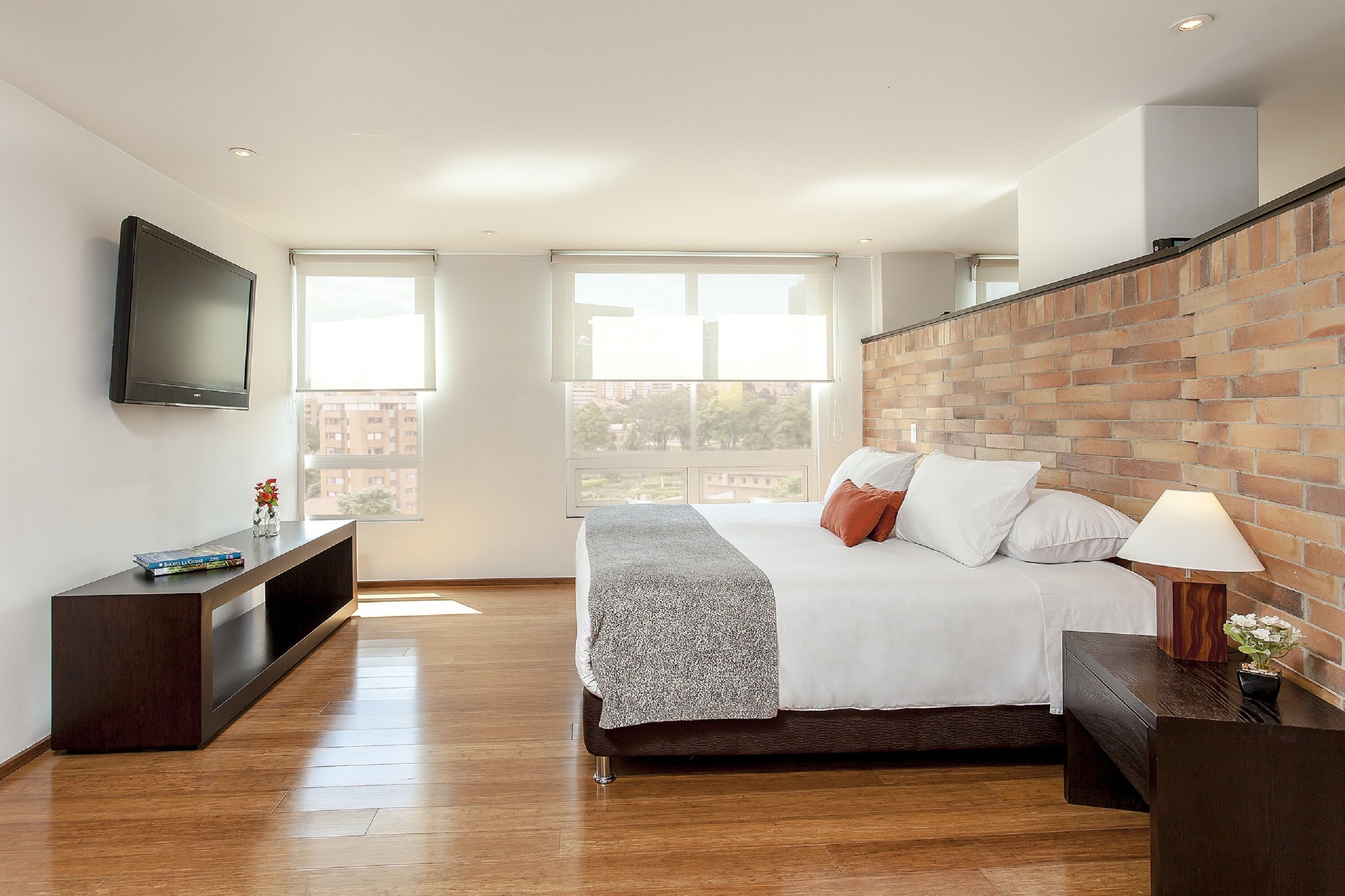 deluxe apartment | 1 bedroom, premium bedding, in-room safe, desk