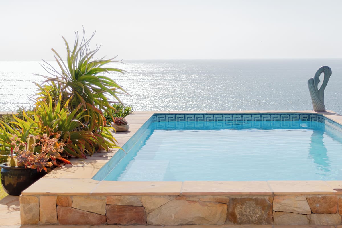 Oasis Apartment | Private pool