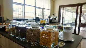 Desayuno buffet incluido todos los días