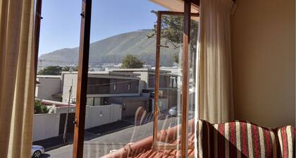 Sundown Manor Guest House