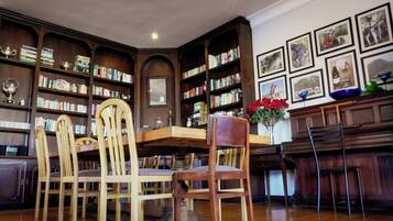 Petit déjeuner buffet compris tous les jours