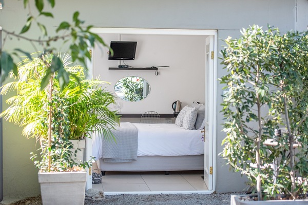 Standard Double or Twin Room | In-room safe, individually decorated, individually furnished, desk