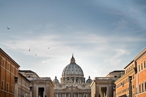 Exterior - La Cupola del Vaticano (Rome)