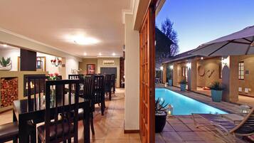 Outdoor pool, sun loungers