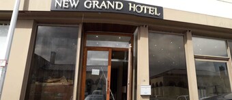 New Grand Hotel
