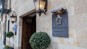 Entrada de la propiedad